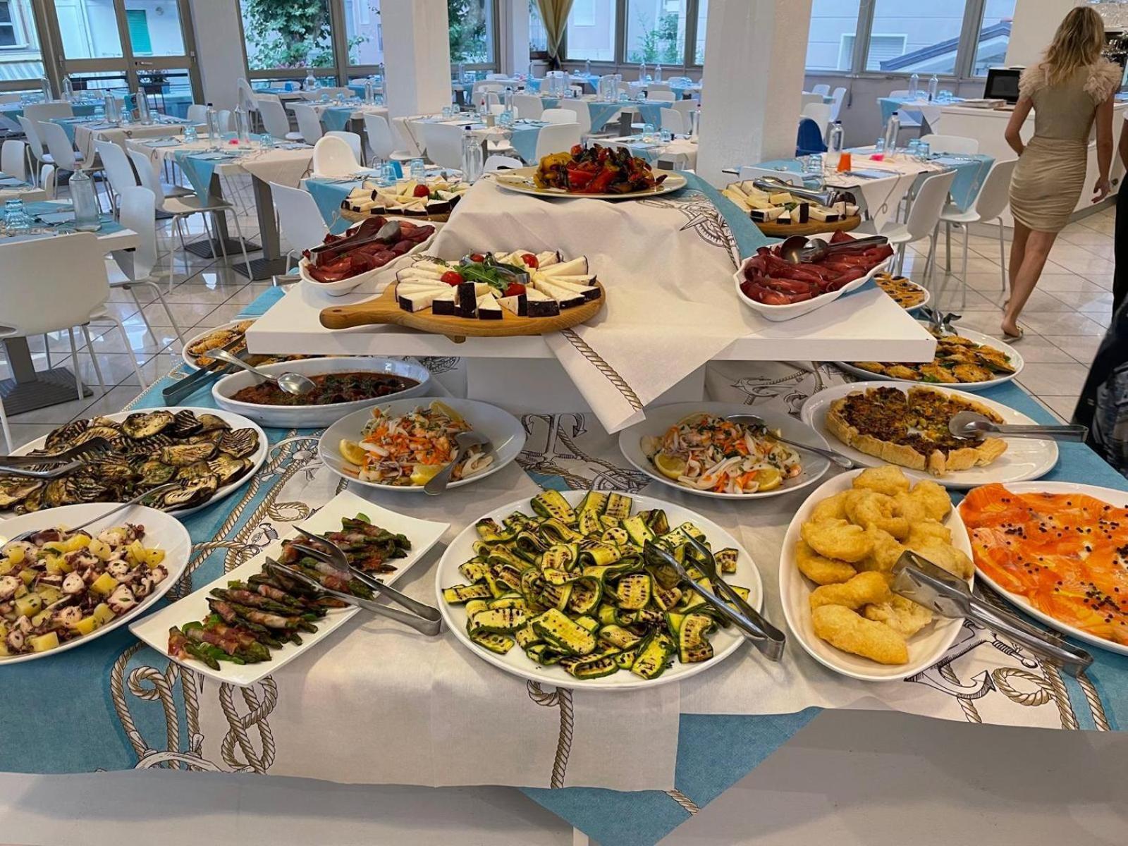 Hotel San Domingo Bellaria-Igea Marina Buitenkant foto